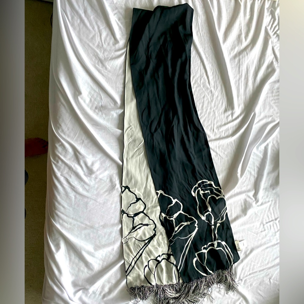 Badgley Mischka scarf. Black and white 100% silk